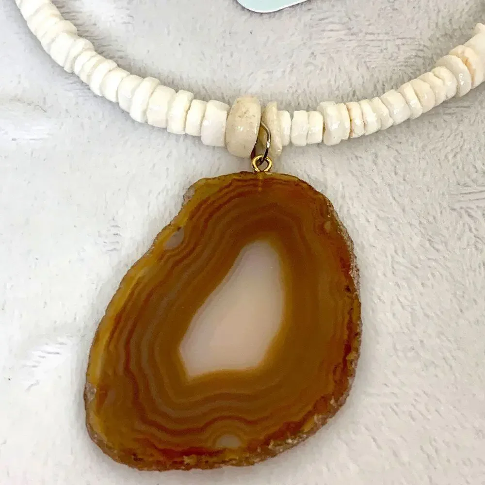 Handcrafted Puka Shell Chocker Agate Necklace Unique One of a Kind Mermaid NEW